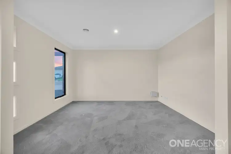 Fourth view of Homely house listing, 11 Maple Close, Harkness VIC 3337