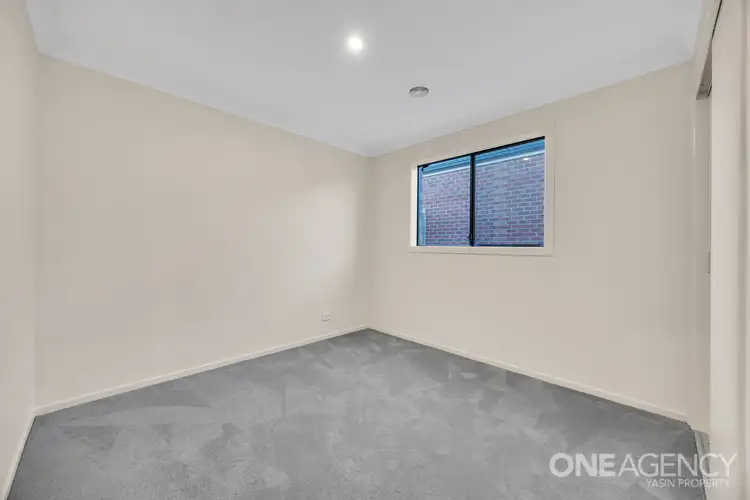 Sixth view of Homely house listing, 11 Maple Close, Harkness VIC 3337
