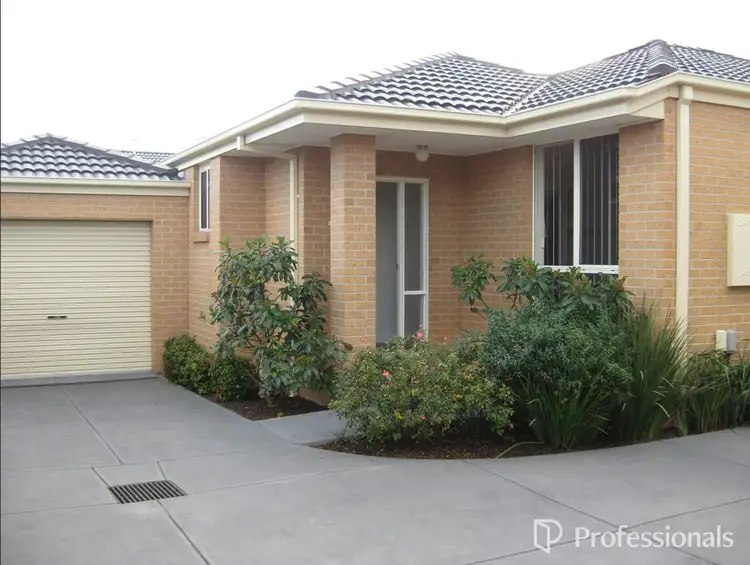 Main view of Homely unit listing, 2/3 Owens Avenue, Glen Waverley VIC 3150