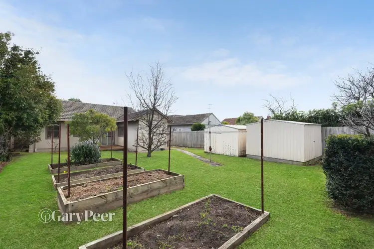Second view of Homely house listing, 32 Simmonds Street, Hughesdale VIC 3166