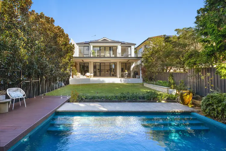 15 Coles Road, Freshwater NSW 2096