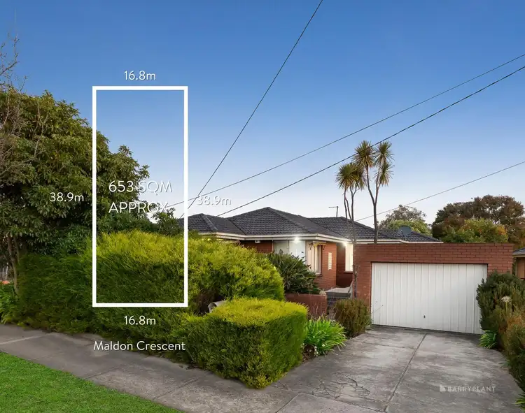 15 Maldon Crescent, Doncaster East VIC 3109