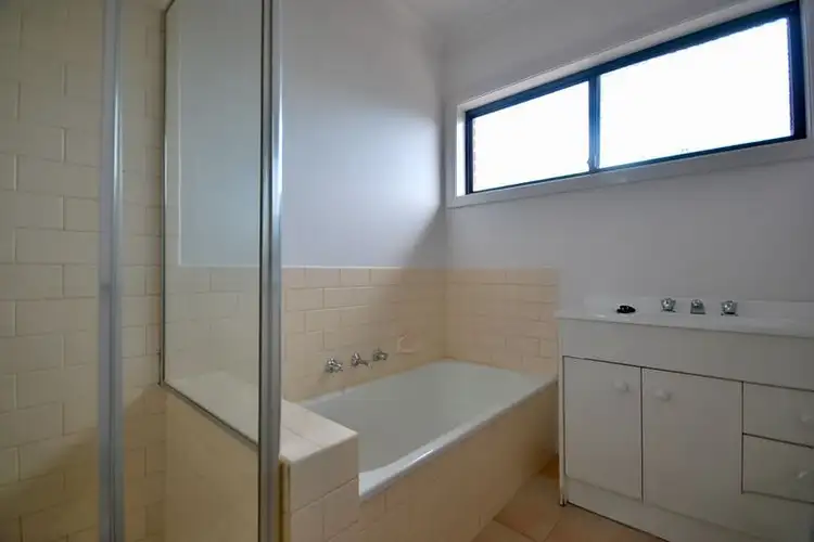 Fifth view of Homely unit listing, 5/6 STATION Street, Cranbourne VIC 3977