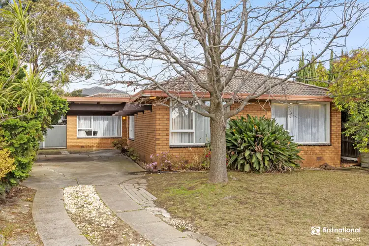16 Witchwood Crescent