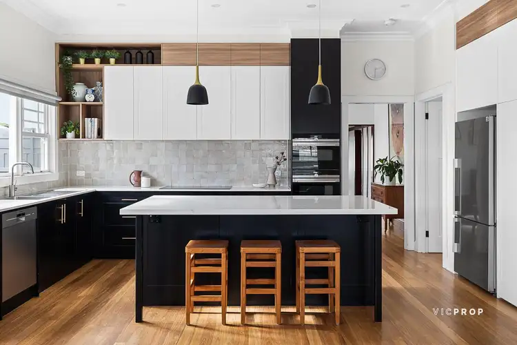 Second view of Homely house listing, 7 Mccasker Avenue, Reservoir VIC 3073