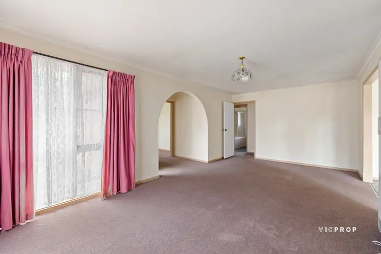 Fifth view of Homely house listing, 2 Crusoe Drive, Lysterfield VIC 3156