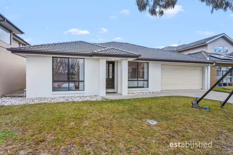 12 Monterey Bay Drive, Sanctuary Lakes VIC 3030