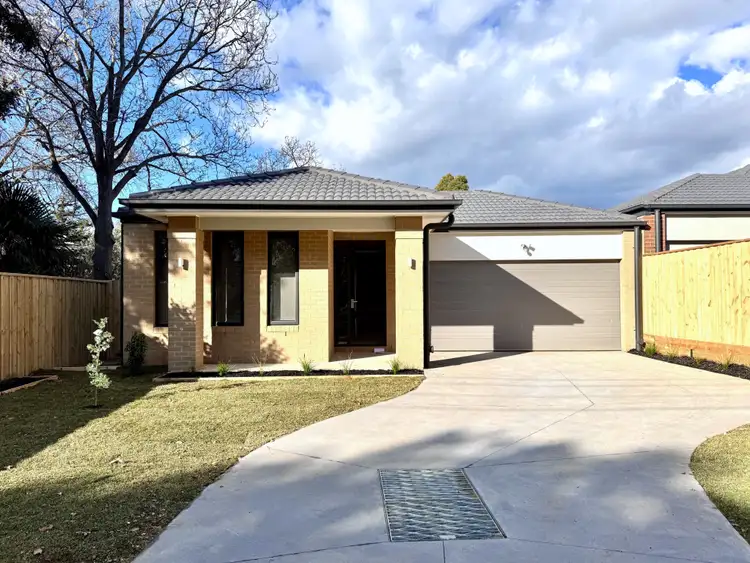 13A Pine Road, Bayswater VIC 3153