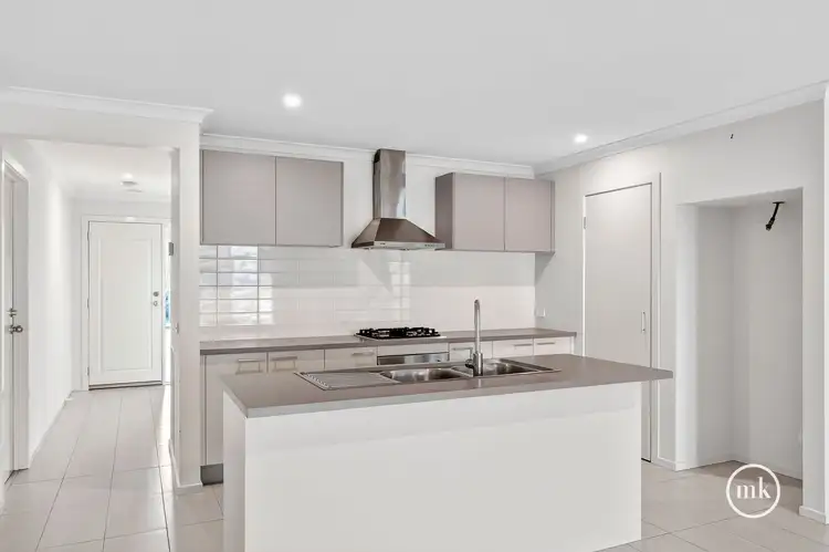 13 Saltia Drive, Doreen VIC 3754