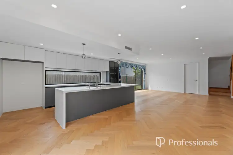 Sixth view of Homely townhouse listing, 2/102 Bogong Avenue, Glen Waverley VIC 3150