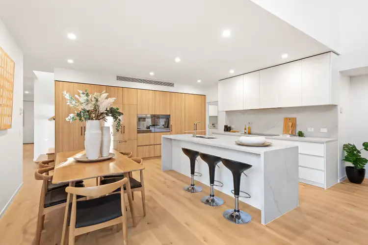 Fifth view of Homely house listing, 2 Lomond Street, Glen Iris VIC 3146