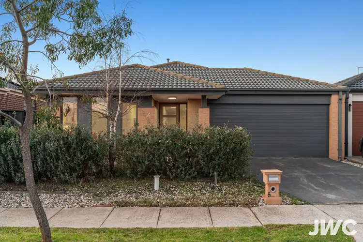5 Victorking Drive, Point Cook VIC 3030