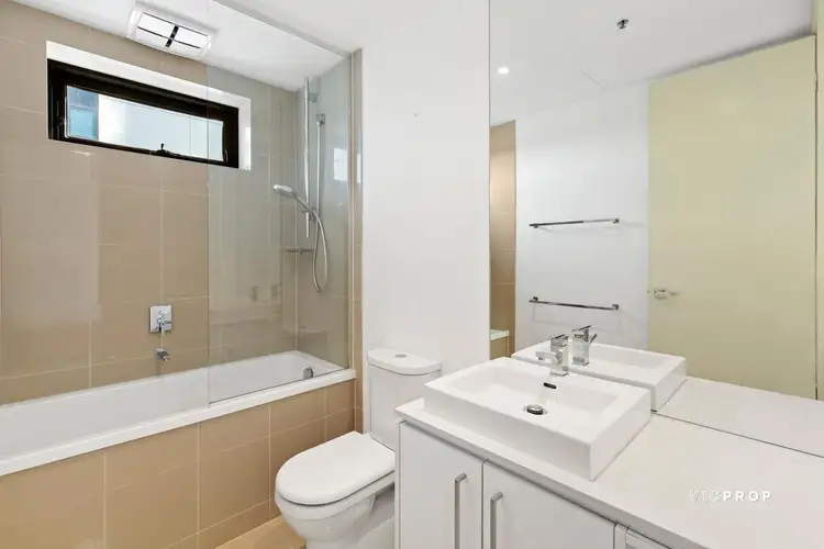 Sixth view of Homely apartment listing, 1901/25 Therry Street, Melbourne VIC 3000