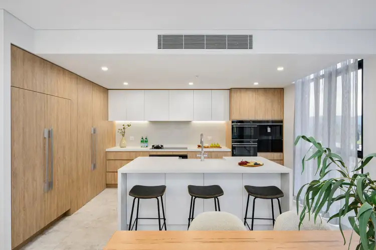 302/4B Retreat Drive, Penrith NSW 2750