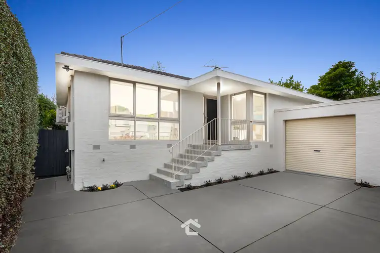 2/21 Nola Street, Doncaster VIC 3108