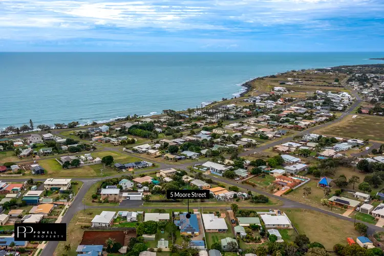 5 Moore Street, Burnett Heads QLD 4670