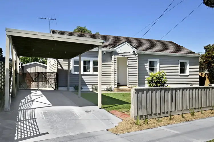 2 Gibson Street, Mitcham VIC 3132