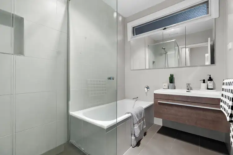 Sixth view of Homely villa listing, 3/1 Frederick Street, Caulfield South VIC 3162