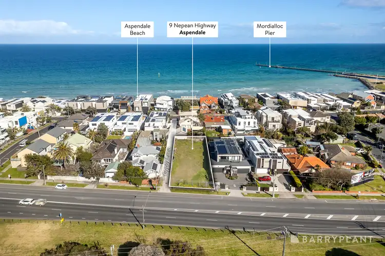 9 Nepean Highway, Aspendale VIC 3195