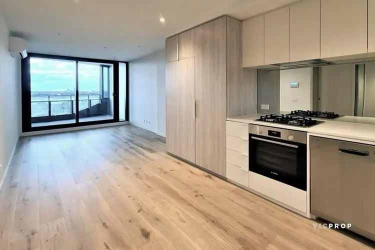 1003/5 Joseph Road, Footscray VIC 3011