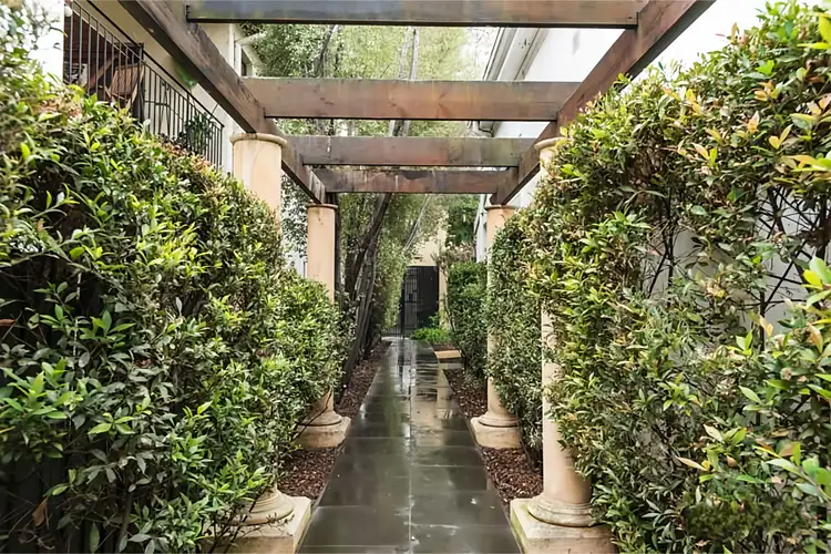 22-24 Charnwood Road