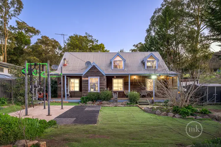 4 Long Gully Road, Flowerdale VIC 3717