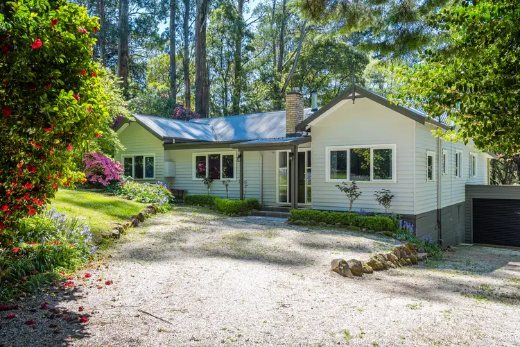 964 Mount Macedon Road, Mount Macedon VIC 3441
