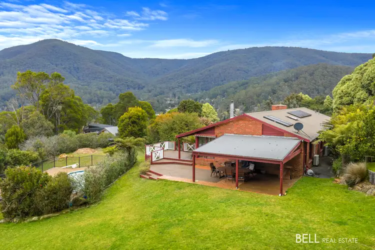 10 Henri Street, Warburton VIC 3799