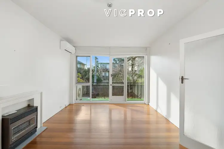 Second view of Homely apartment listing, 9/4 Rae Court, Prahran VIC 3181