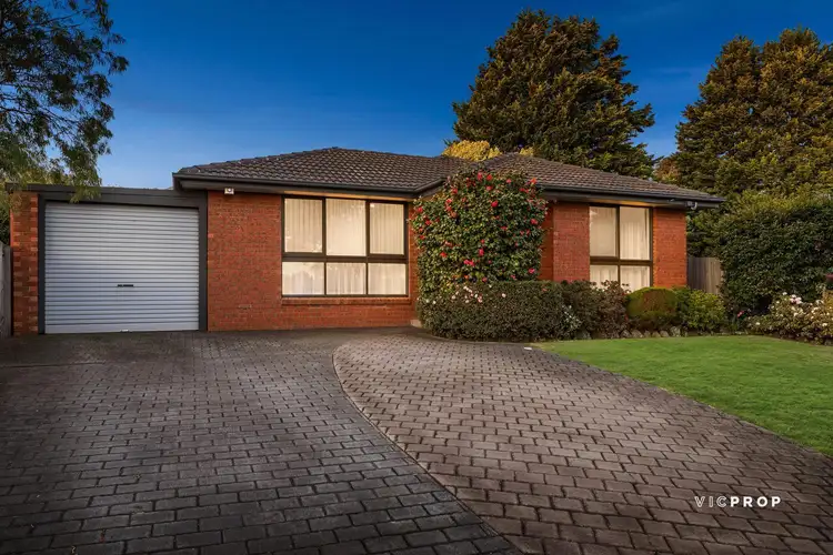 15 Eytan Street, Ferntree Gully VIC 3156