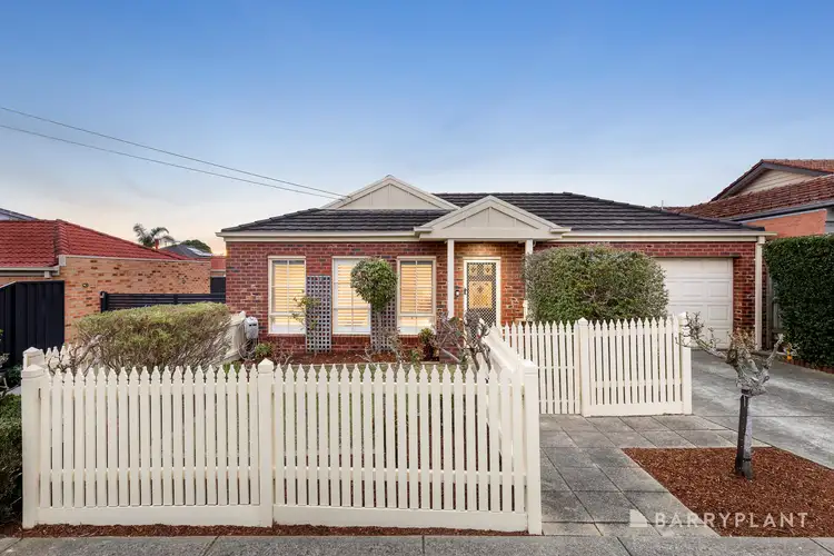 13 Isabella Street, Parkdale VIC 3195