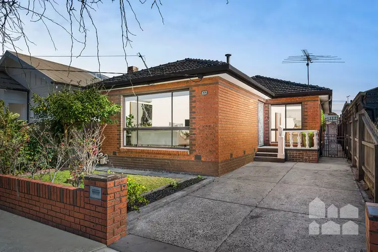 122 Empress Avenue, Kingsville VIC 3012