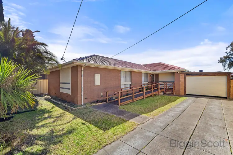 12 Maynard Place, Kings Park VIC 3021