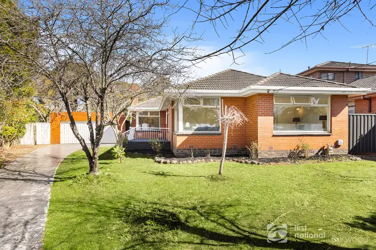 2 Oxley Close, Glen Waverley VIC 3150