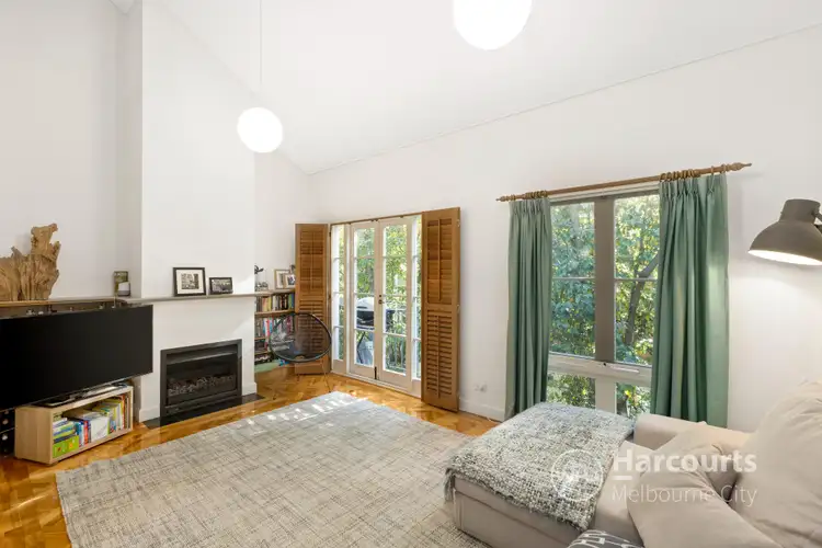27/8 Wellington Crescent, East Melbourne VIC 3002