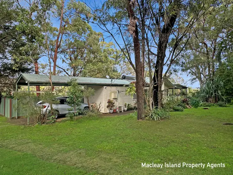 43 Piccaninny Street, Macleay Island QLD 4184