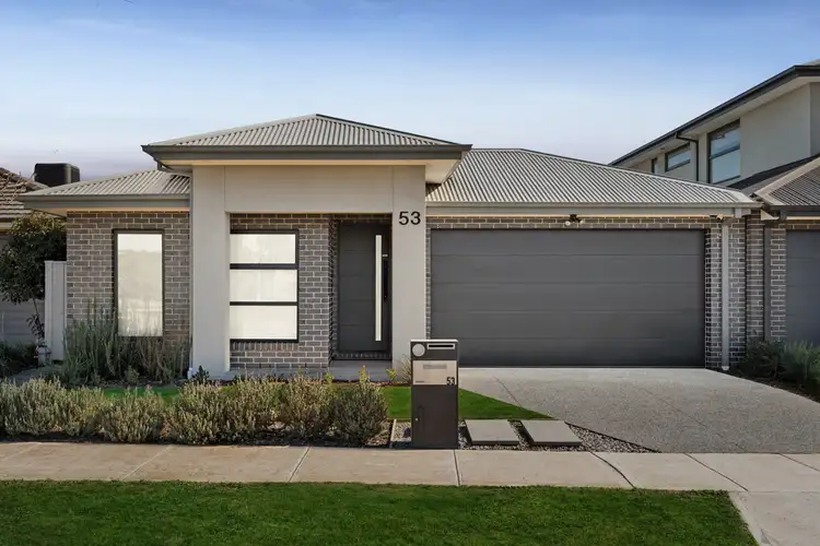 53 Warrigal Drive, Aintree VIC 3336