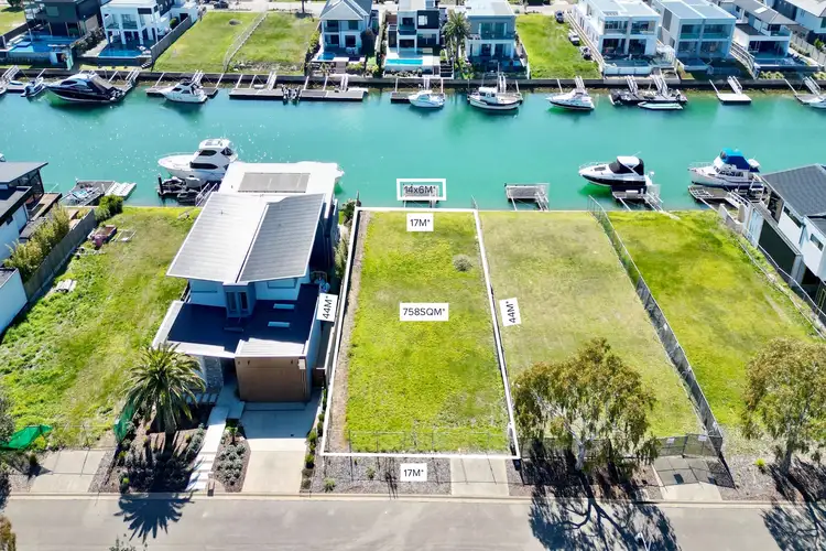 24 Ragamuffin Point, Safety Beach VIC 3936