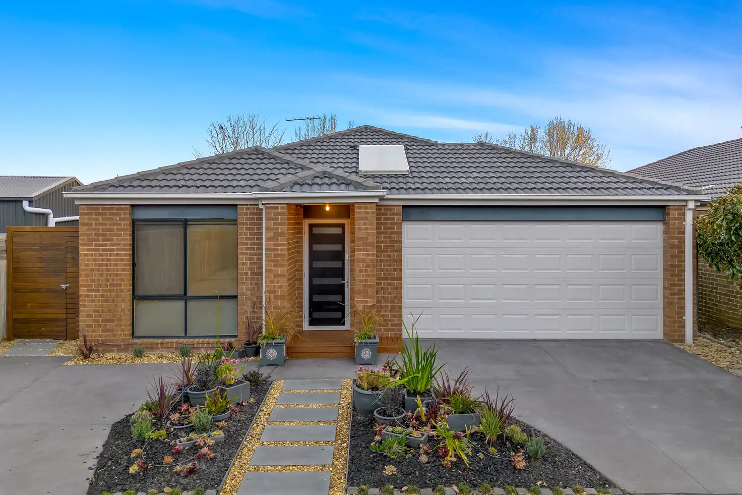 Main view of Homely unit listing, 2 Elizabeth Court, Riddells Creek VIC 3431
