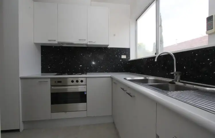 Third view of Homely apartment listing, 7/130 Glen Huntly Road, Elwood VIC 3184