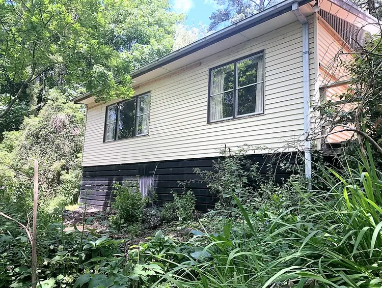 4 Scenic Crescent, Kalorama VIC 3766