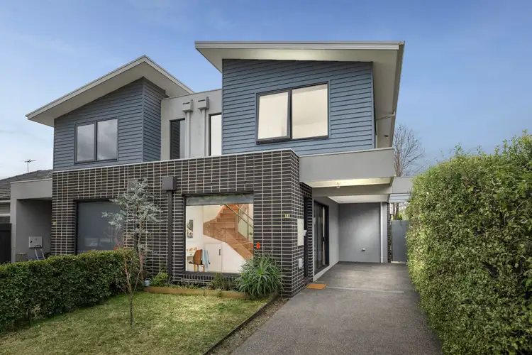 8A Waiora Parade, West Footscray VIC 3012