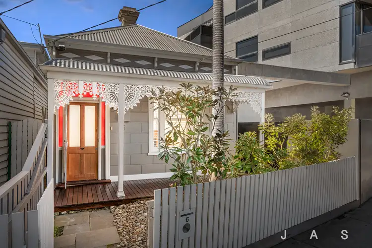 6 Walker Street, Newport VIC 3015
