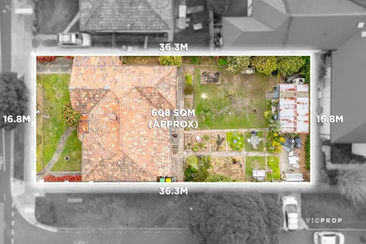 220 Victoria Road, Northcote VIC 3070