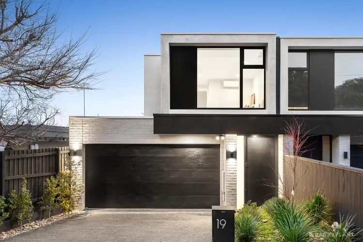 19 William Street, Bulleen VIC 3105