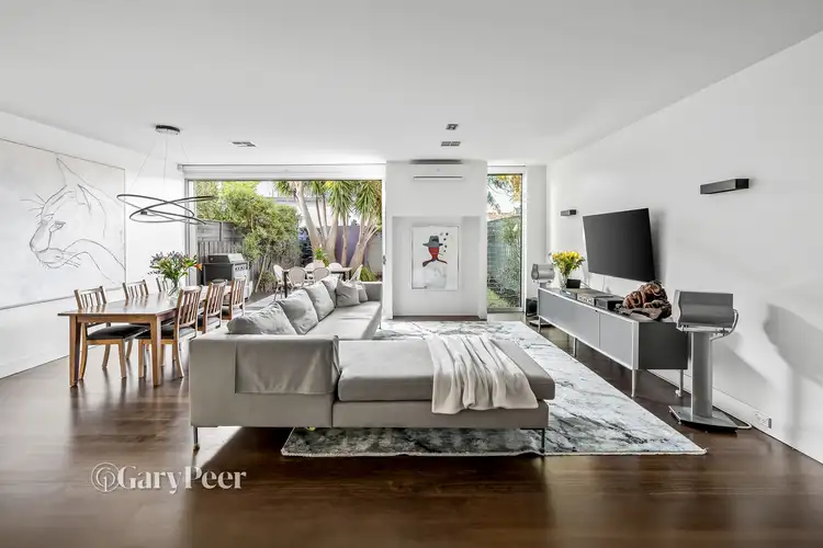 151 Glen Eira Road, St Kilda East VIC 3183