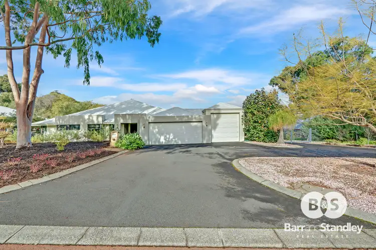 6 Piara Way, Dalyellup WA 6230