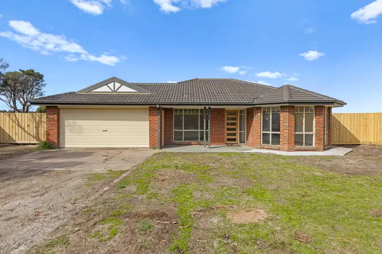1905 SOUTH GIPPSLAND Highway, Clyde VIC 3978