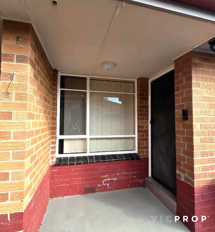 5/1-3 Isla Street, Sunshine North VIC 3020