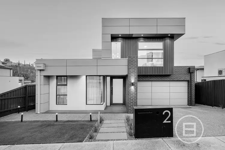 2 Knoll Place, Keilor East VIC 3033